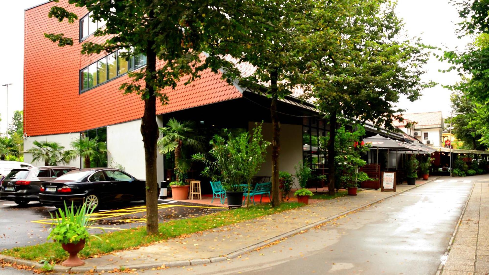Bed And Breakfast Portal Liubliana Exterior foto